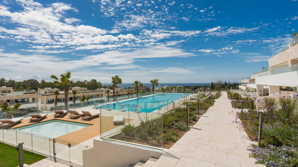 Ground Floor Apartment The Golden Mile Málaga - image 7