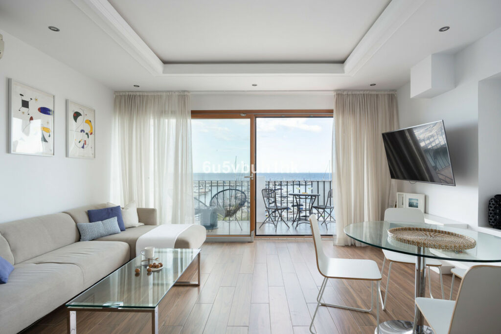 Penthouse Duplex Puerto Banús Málaga - image 7