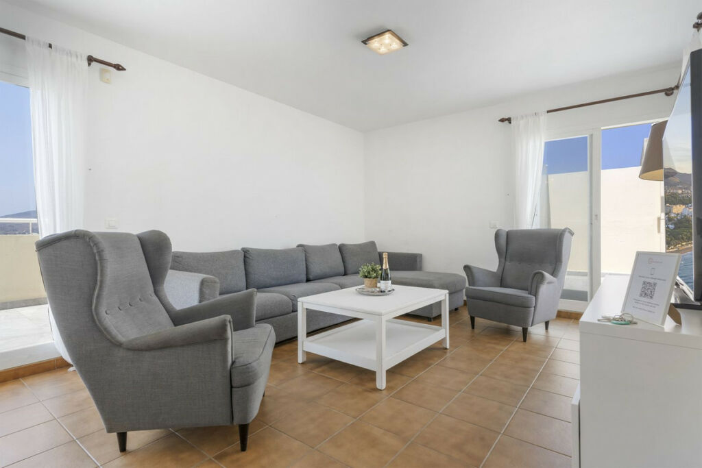 Penthouse Fuengirola Málaga - image 7