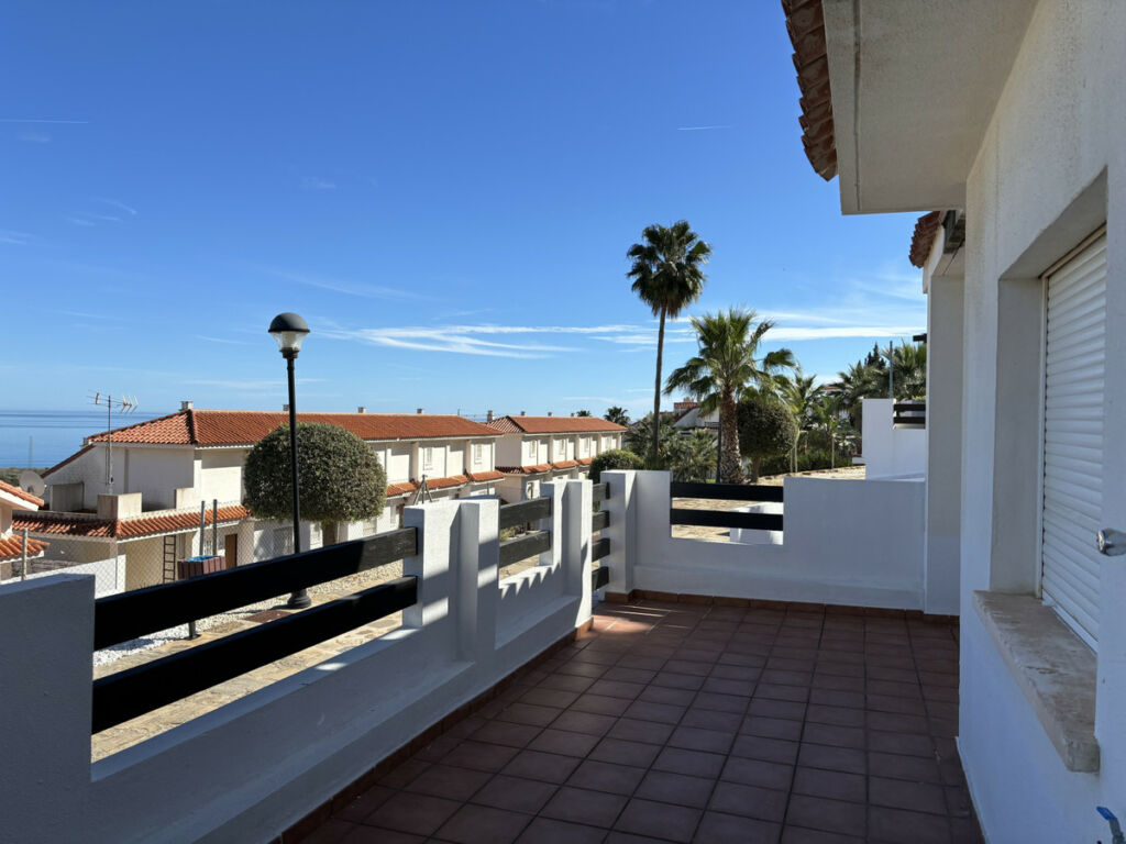 Ground Floor Apartment La Duquesa Málaga - image 7