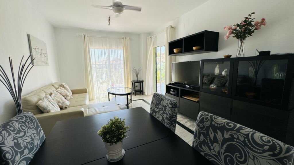 Ground Floor Apartment Miraflores Málaga - image 7