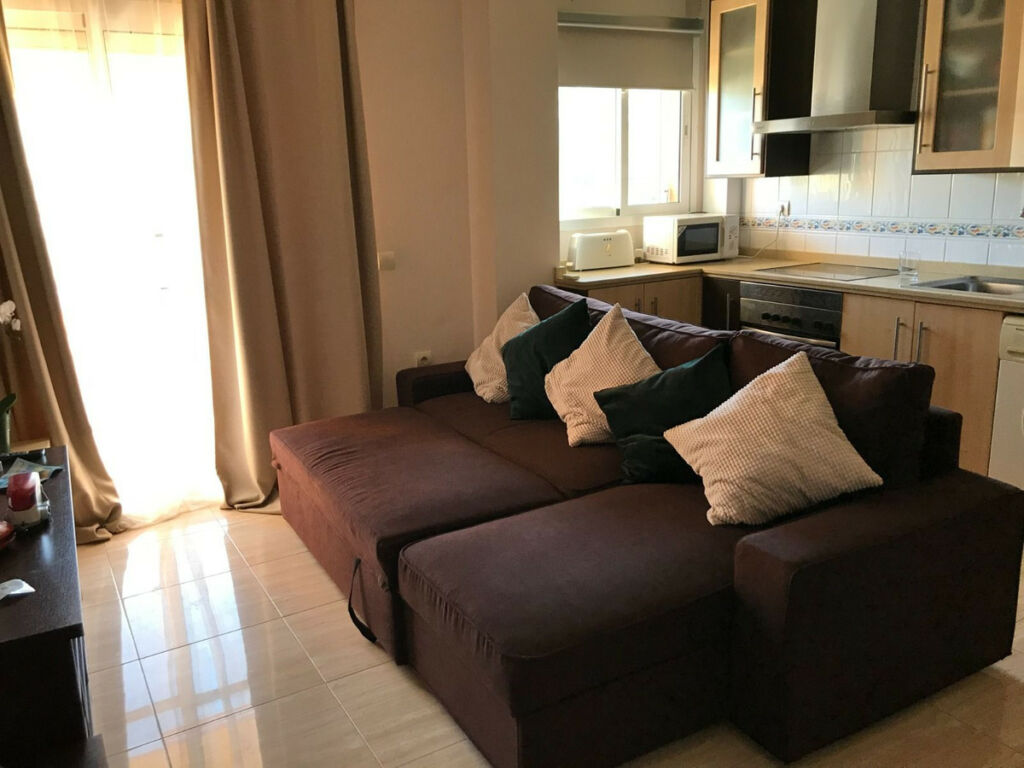 Middle Floor Apartment San Luis de Sabinillas Málaga - image 7