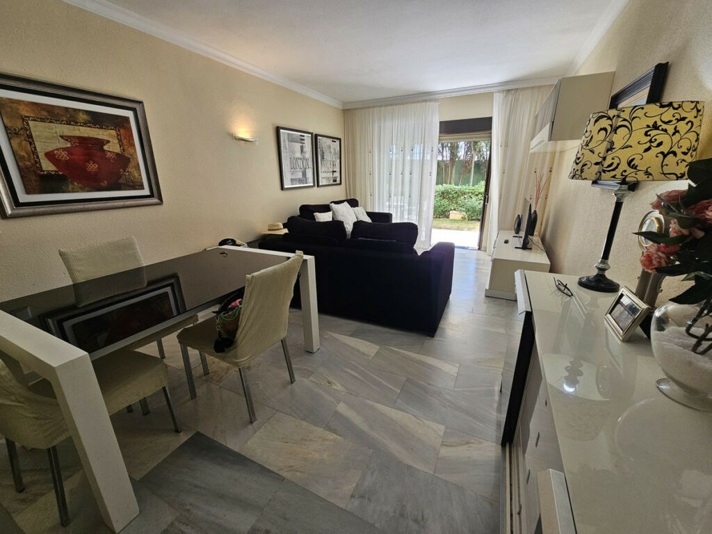 Ground Floor Apartment La Cala de Mijas Málaga - image 9