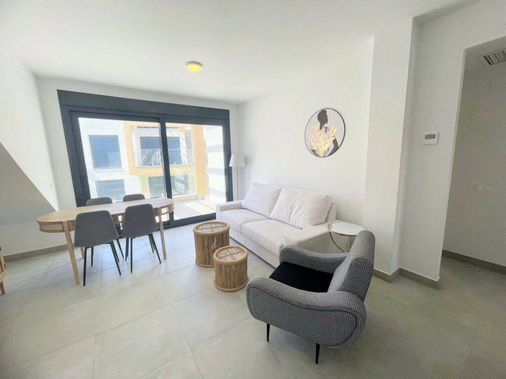 Penthouse Villamartin Alicante - image 8