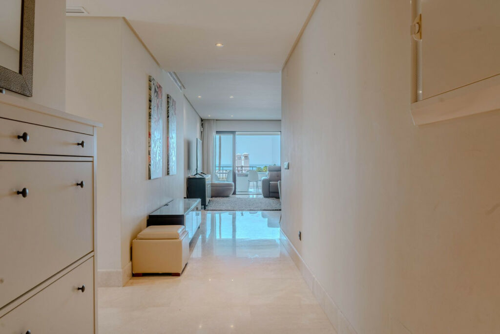 Ground Floor Apartment Estepona Málaga - image 7