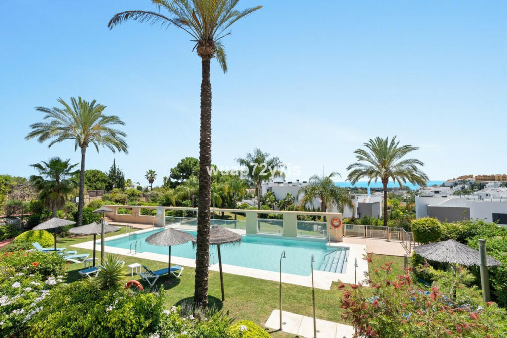 Penthouse Selwo Málaga - image 7