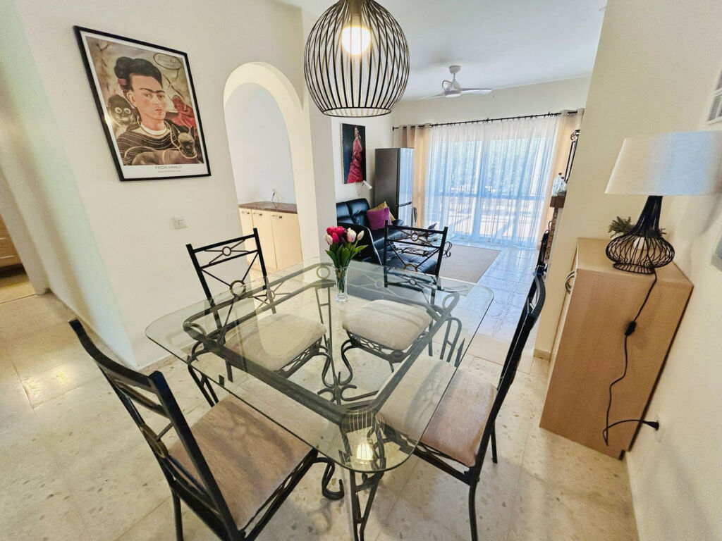 Townhouse La Duquesa Málaga - image 8
