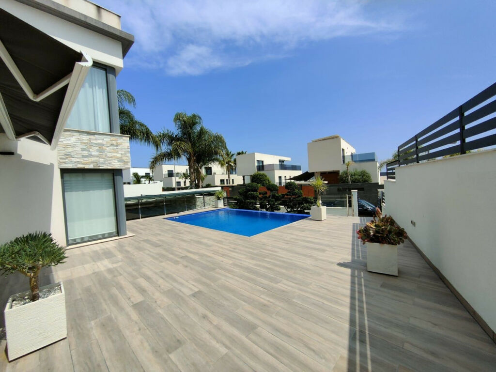 Bungalow Finestrat Alicante - image 8
