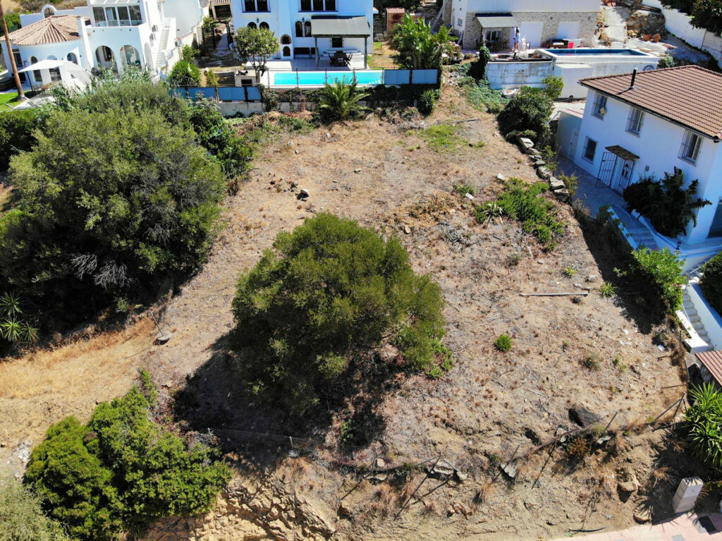 Residential Plot Estepona Málaga - image 8