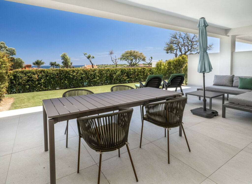 Ground Floor Apartment San Roque Club Cádiz - image 8