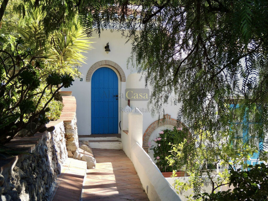 Finca - Cortijo Canillas de Albaida Málaga - image 8
