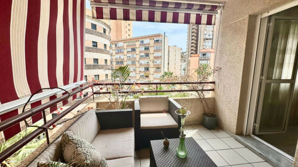 Middle Floor Apartment Torremolinos Málaga - image 4