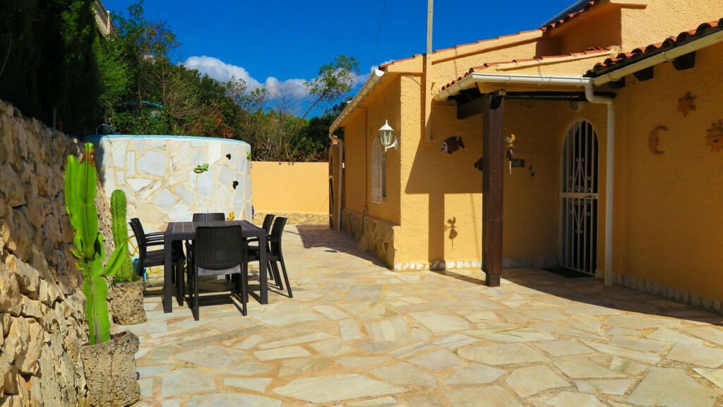 Detached Villa Calpe Alicante - image 8