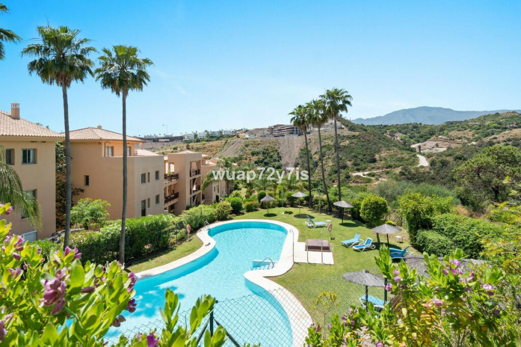 Penthouse Selwo Málaga - image 8