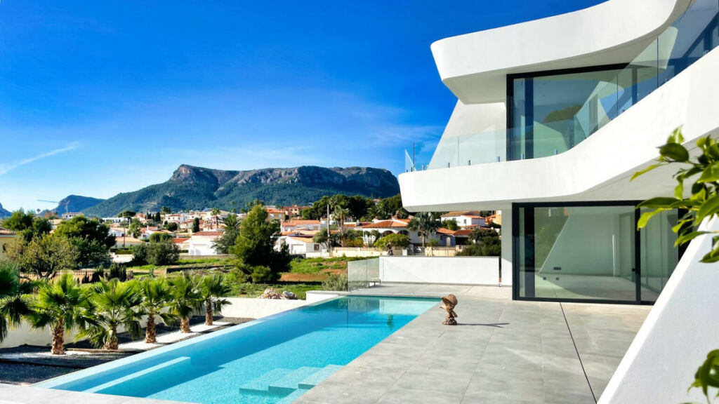 Detached Villa Calpe Alicante - image 8