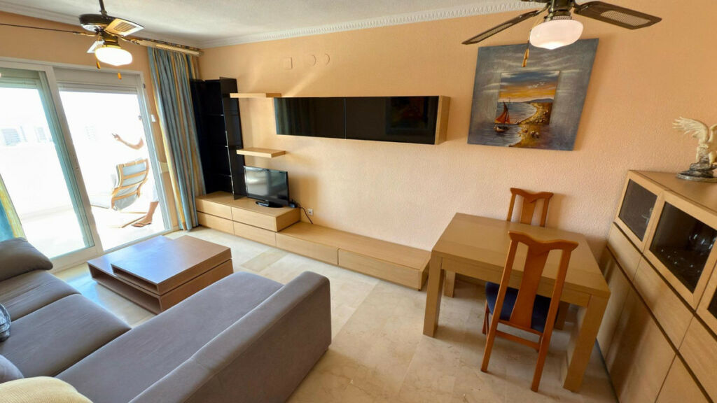 Middle Floor Apartment Benidorm Alicante - image 8