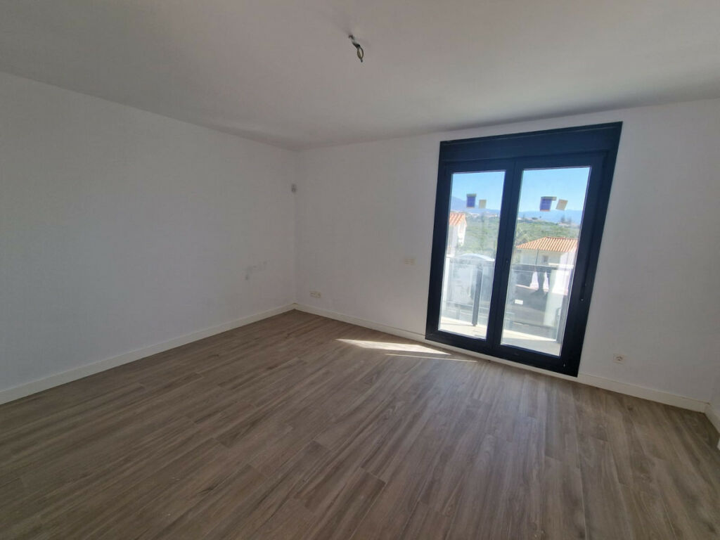 Semi-Detached House Manilva Málaga - image 8