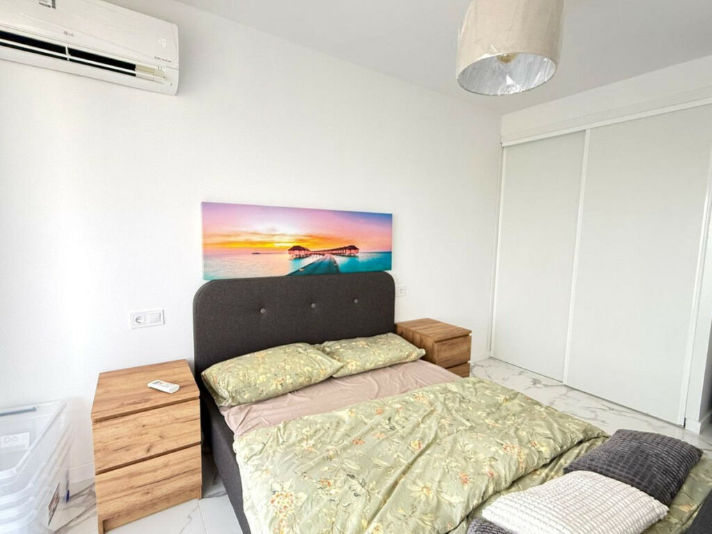 Middle Floor Apartment Punta Prima Alicante - image 8