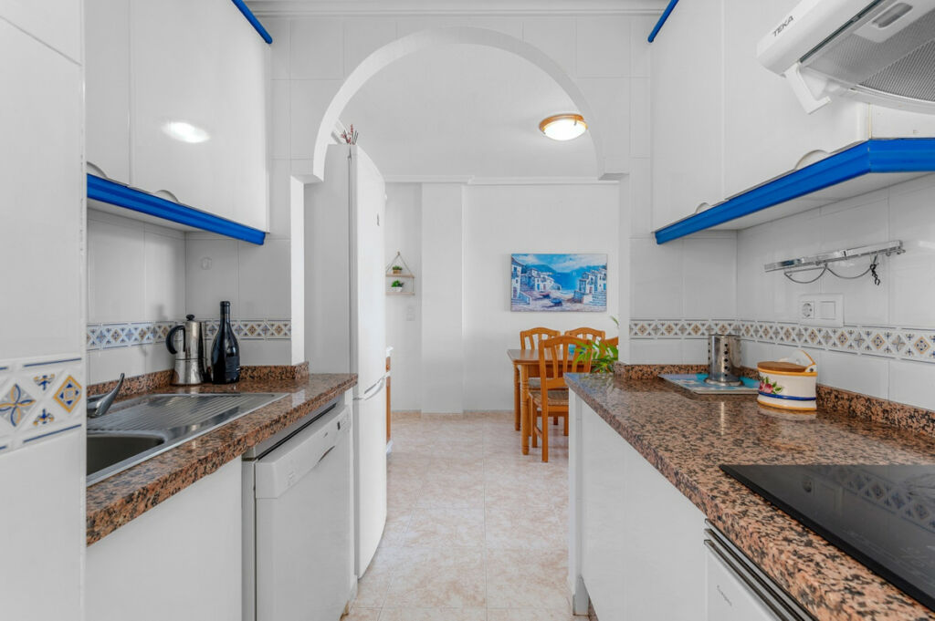 Middle Floor Apartment Santa Pola Alicante - image 8