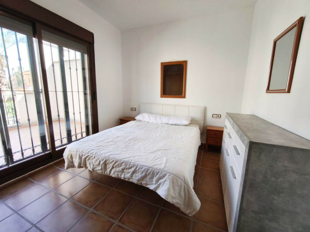 Detached Villa Algorfa Alicante - image 6