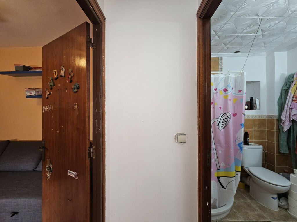 Top Floor Apartment Estepona Málaga - image 8