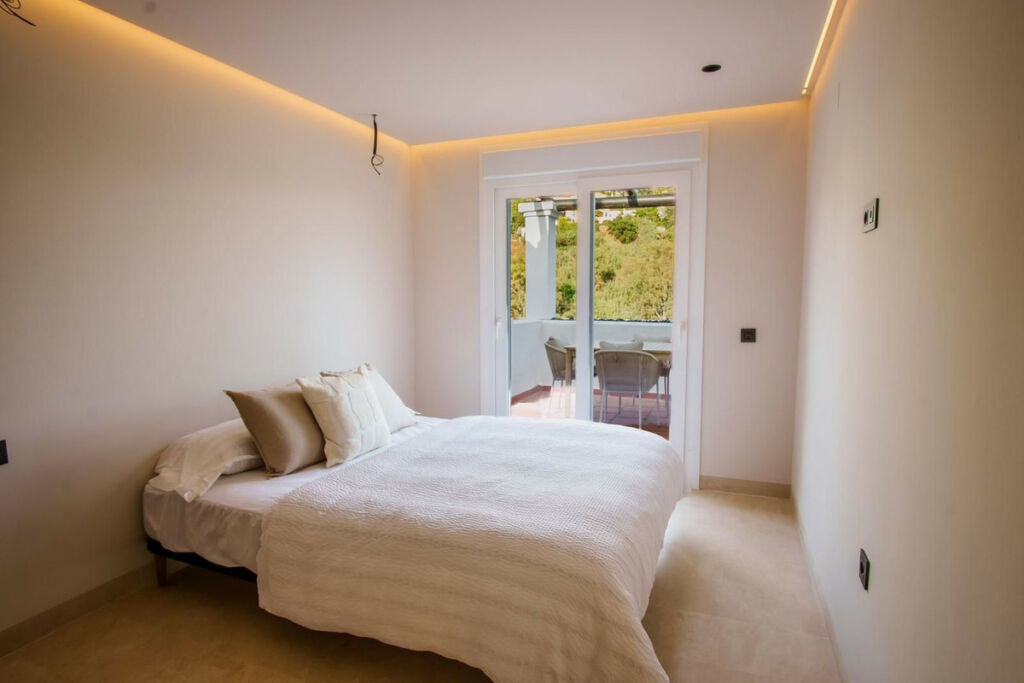 Penthouse La Quinta Málaga - image 8