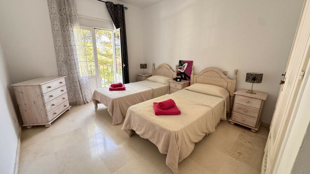 Penthouse Duplex El Presidente Málaga - image 7