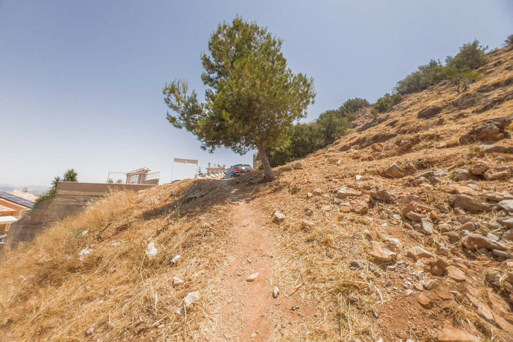 Residential Plot Alhaurín de la Torre Málaga - image 8