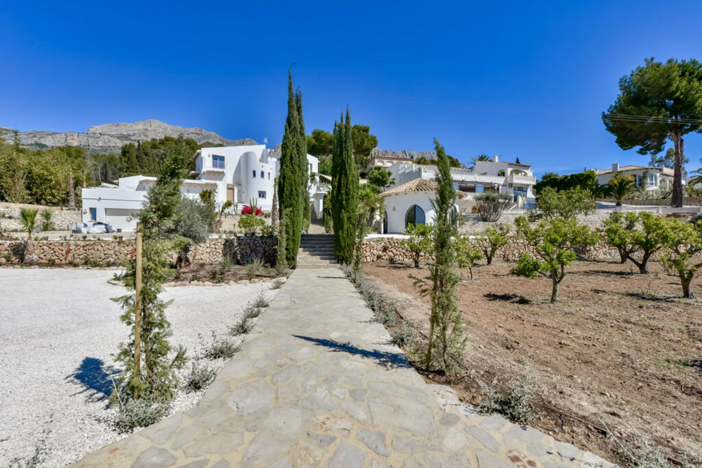 Townhouse Altea Alicante - image 8