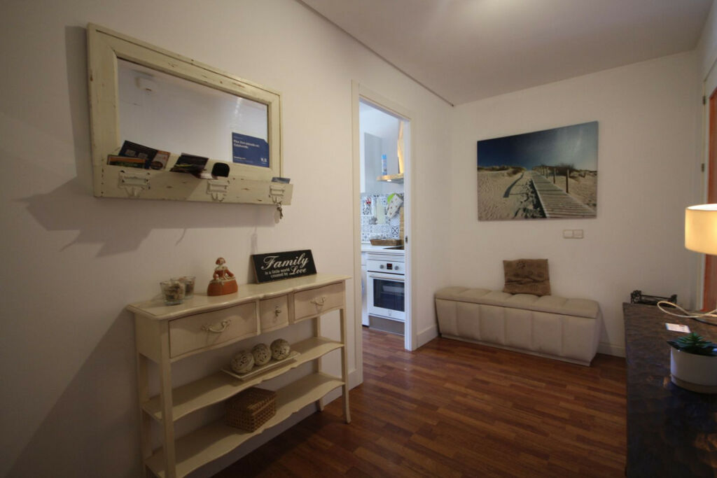 Middle Floor Apartment Calahonda Málaga - image 10