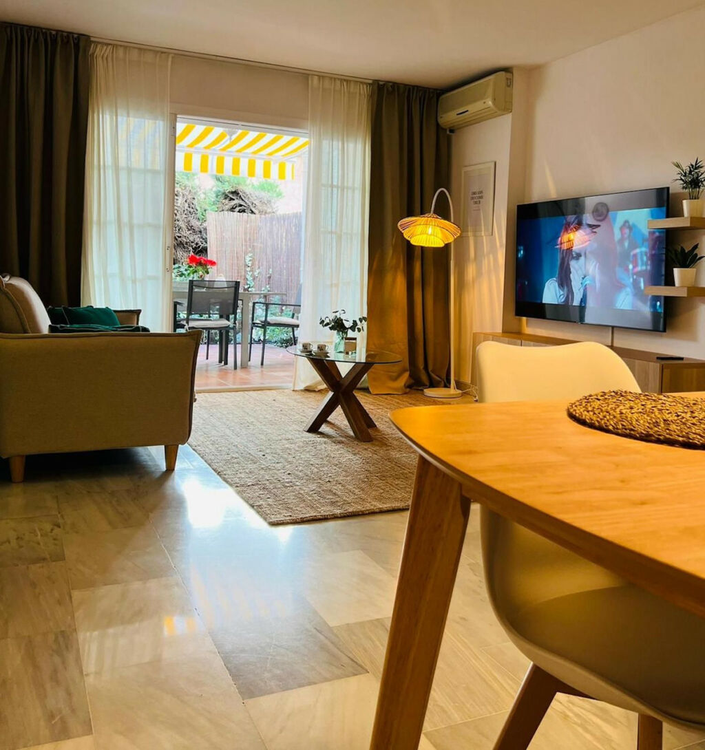 Ground Floor Apartment Benamara Málaga - image 8