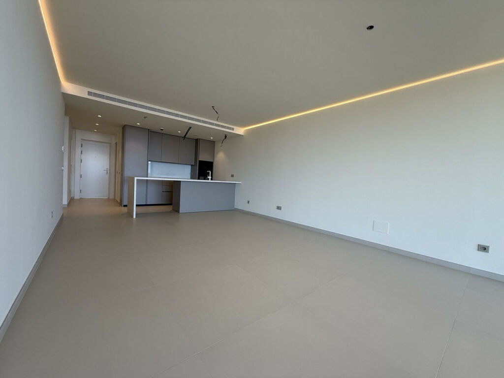 Middle Floor Apartment Higueron Málaga - image 9
