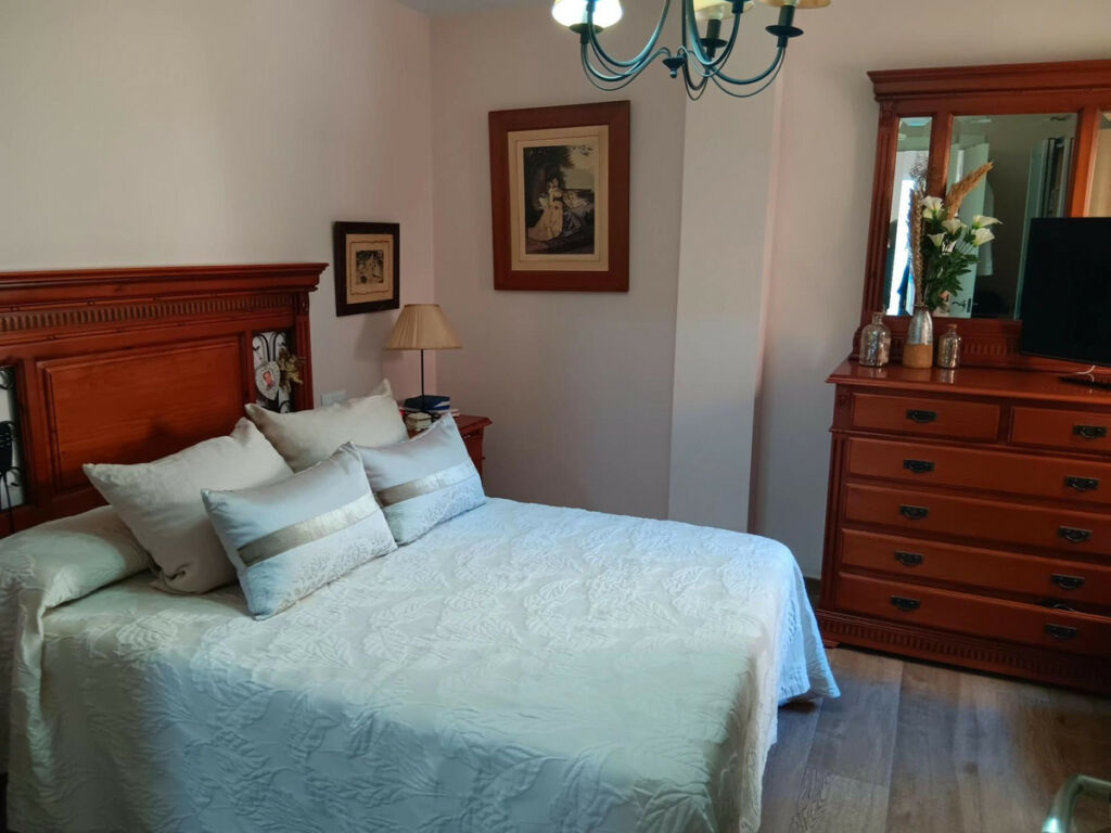 Ground Floor Apartment Estepona Málaga - image 8