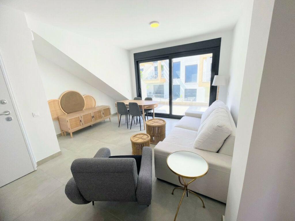 Penthouse Villamartin Alicante - image 7