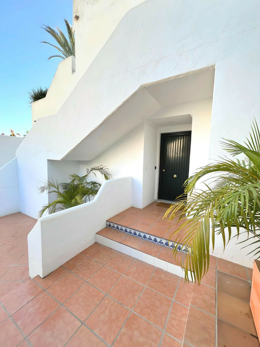 Ground Floor Apartment Nueva Andalucía Málaga - image 8