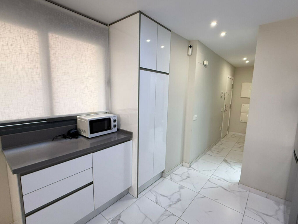 Middle Floor Apartment La Mata Alicante - image 8