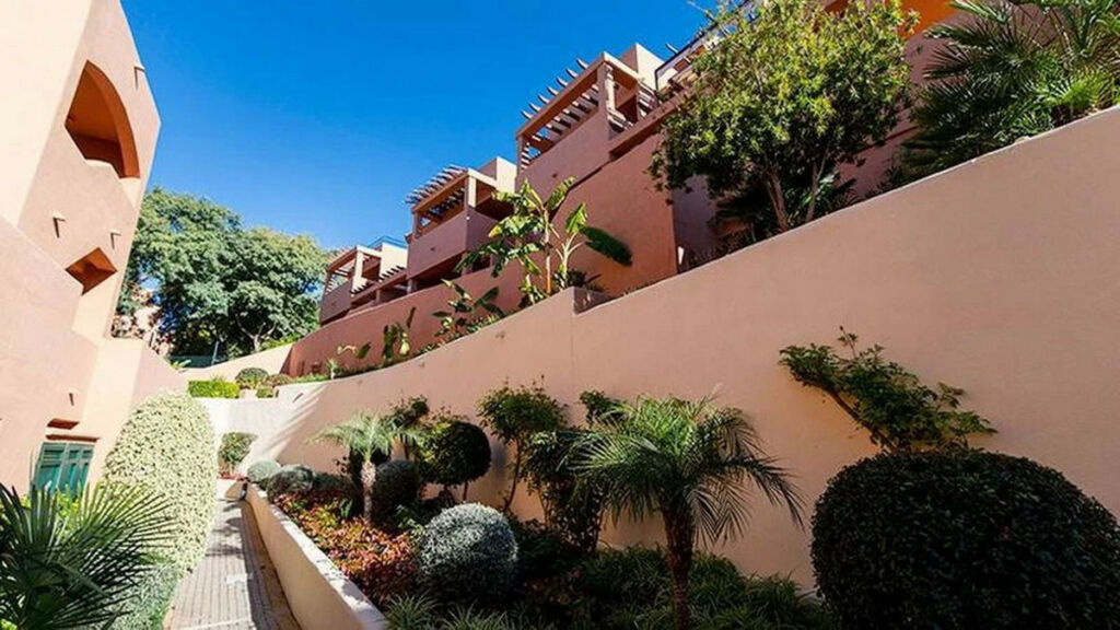 Duplex Elviria Málaga - image 8