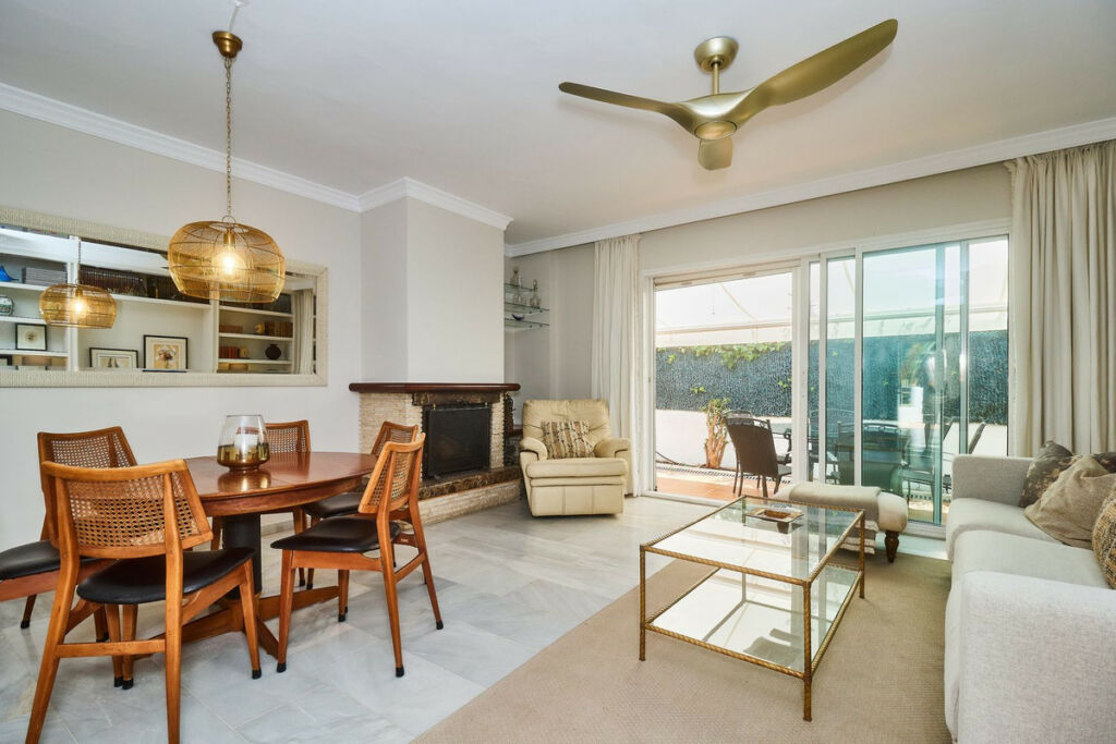 Townhouse Marbella Málaga - image 8