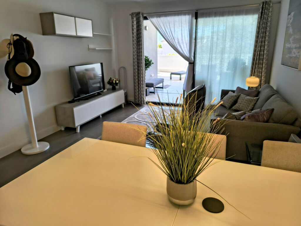 Ground Floor Apartment La Duquesa Málaga - image 8