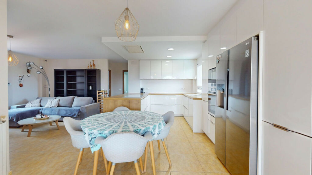 Detached Villa La Zenia Alicante - image 8