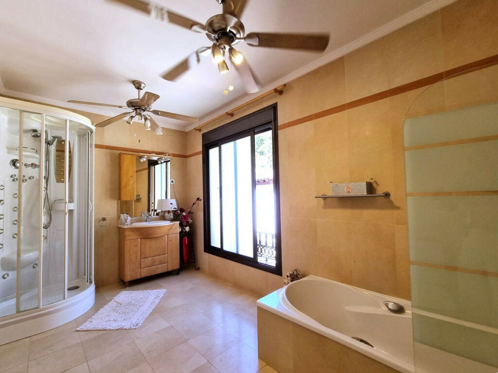 Detached Villa Mijas Golf Málaga - image 8