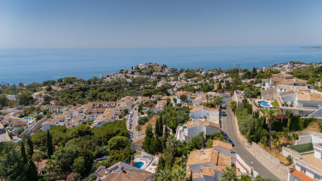 Detached Villa Torremuelle Málaga - image 8