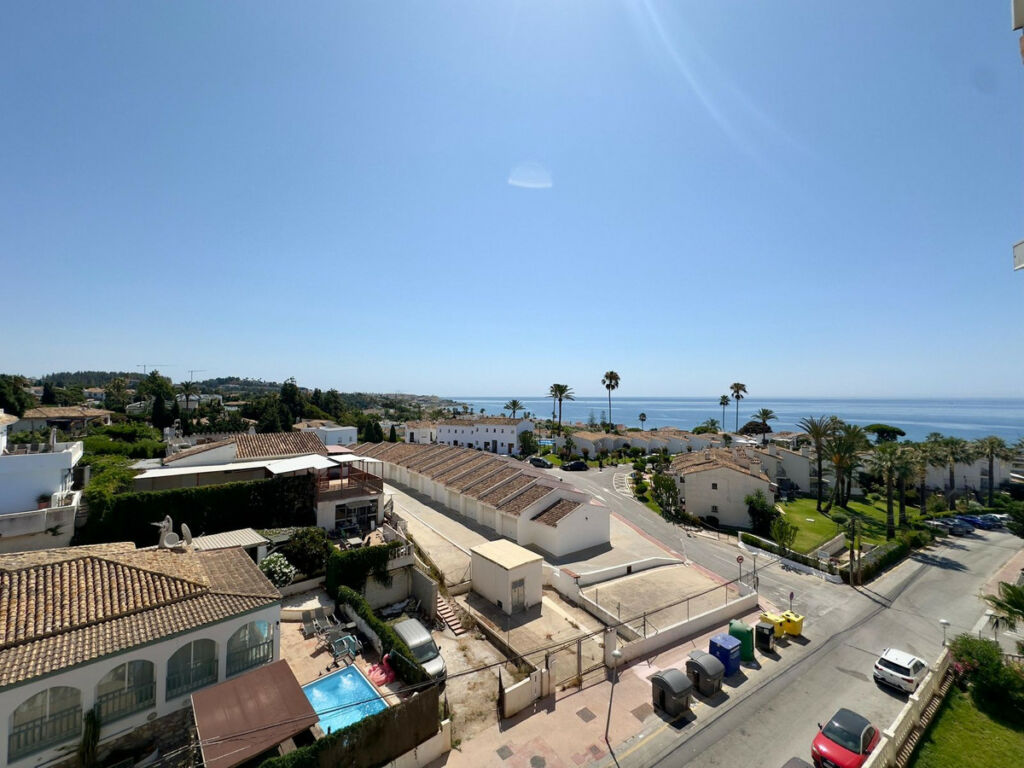 Middle Floor Studio La Cala de Mijas Málaga - image 2