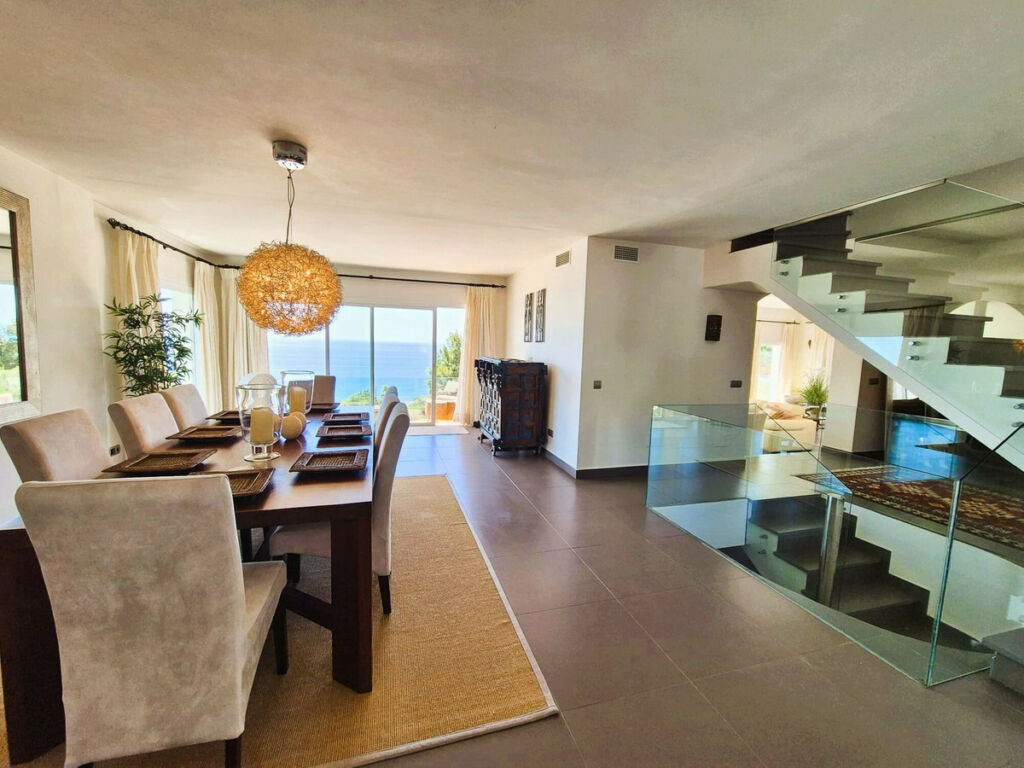 Detached Villa Manilva Málaga - image 8