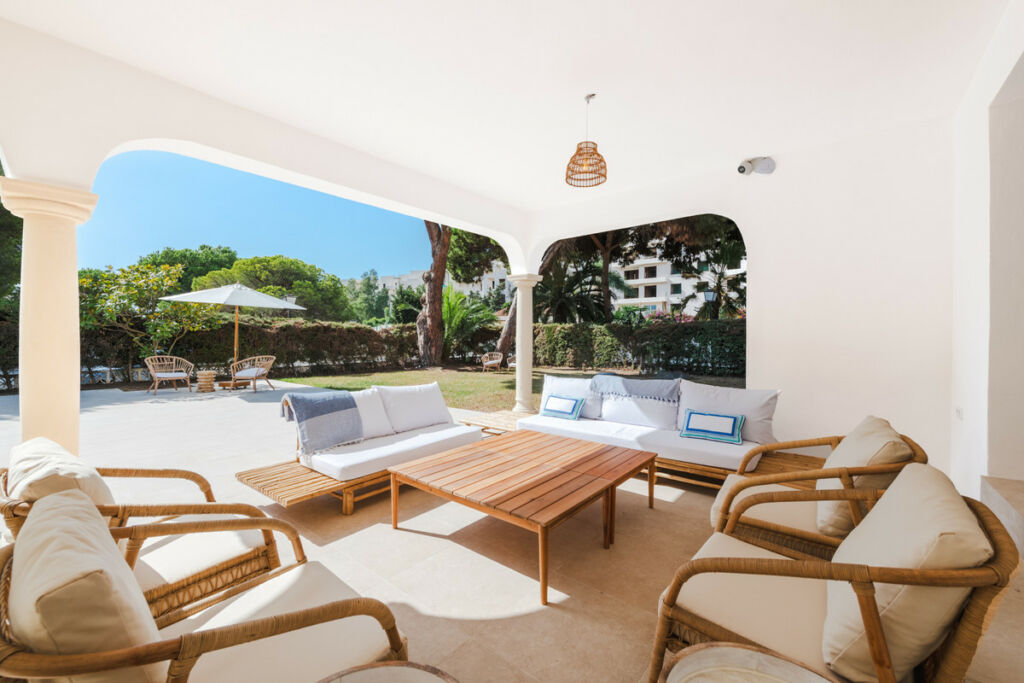 Detached Villa Benamara Málaga - image 8
