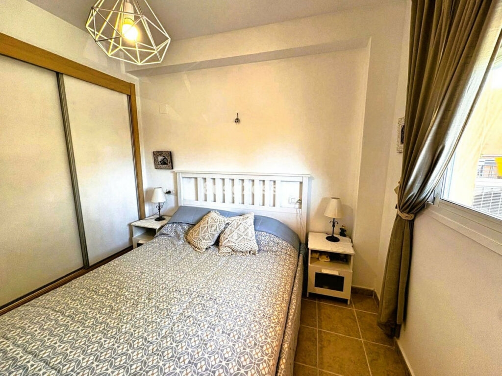 Ground Floor Apartment Casares Málaga - image 8