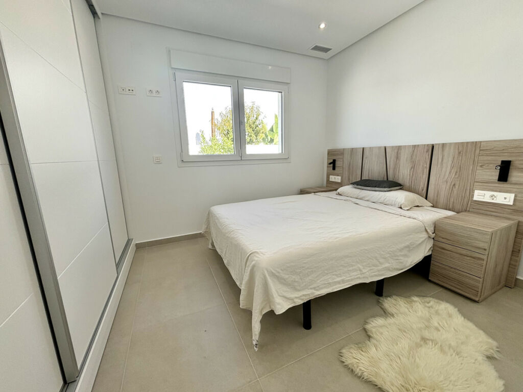 Detached Villa Benijofar Alicante - image 8