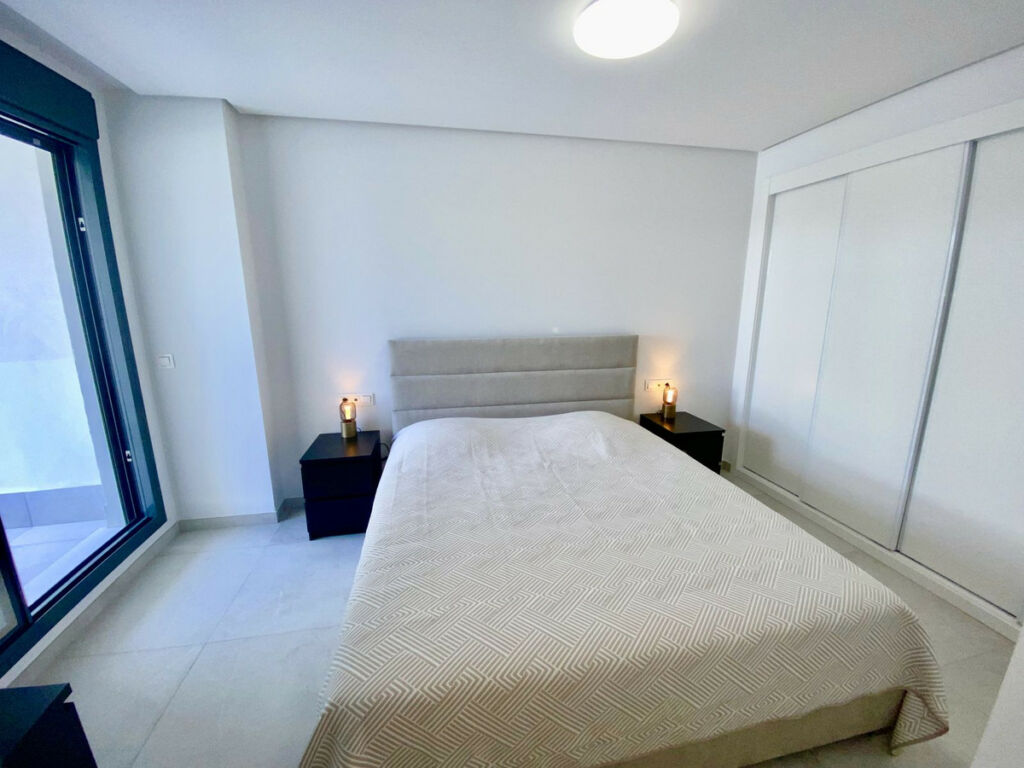 Middle Floor Apartment Benahavís Málaga - image 8