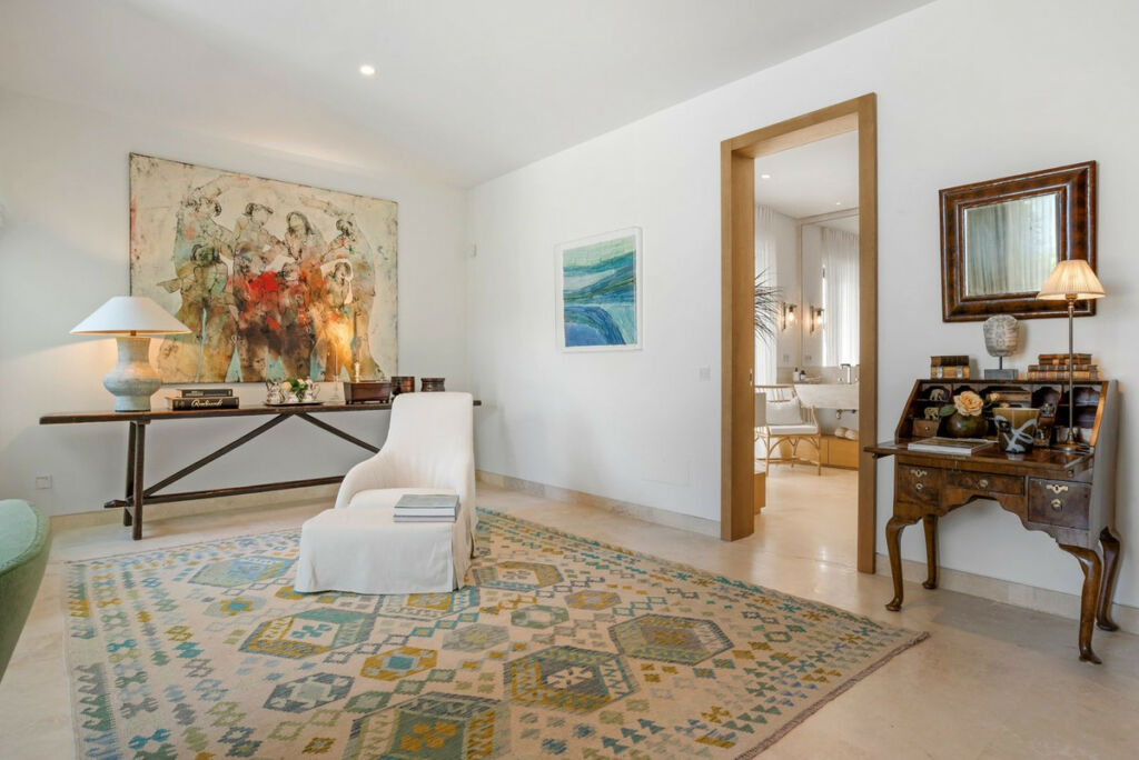 Detached Villa Casares Málaga - image 9