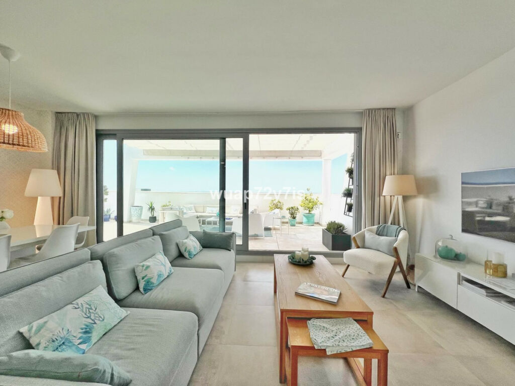 Penthouse Estepona Málaga - image 8